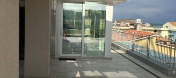 4 rooms Apartment in Civitanova Marche, Italy No. 142006 6