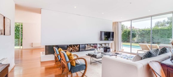 4 bedrooms House in Cascais, Portugal No. 129450 12