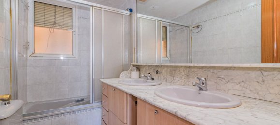 3 chambres Appartement à Granada, Spain No. 150580 17