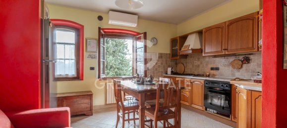 3 bedrooms House in Chiusi, Italy No. 177946 22