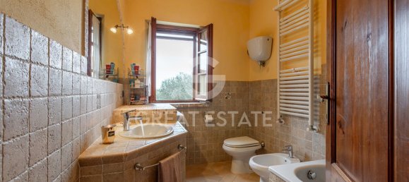 3 bedrooms House in Chiusi, Italy No. 177946 27