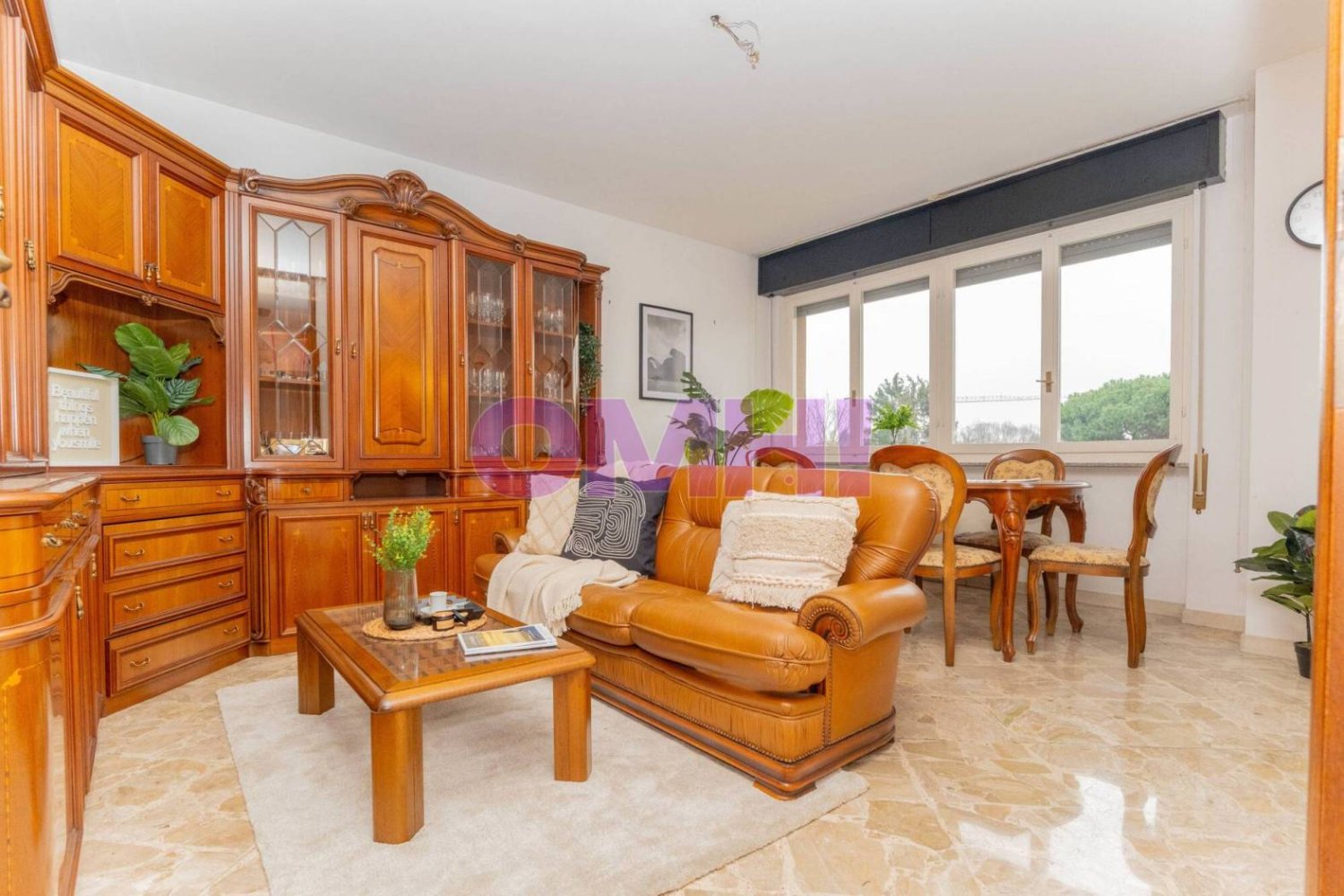 3 Schlafzimmer Wohnung in Gallarate, Italy, Nr. 296532