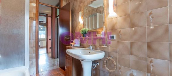 3 Schlafzimmer Wohnung in Gallarate, Italy, Nr. 296532 17