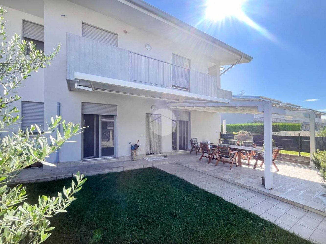 4 Schlafzimmer Wohnung in Zevio, Italy, Nr. 359860