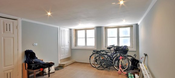 6 bedrooms Villa in Porto, Portugal No. 107515 9