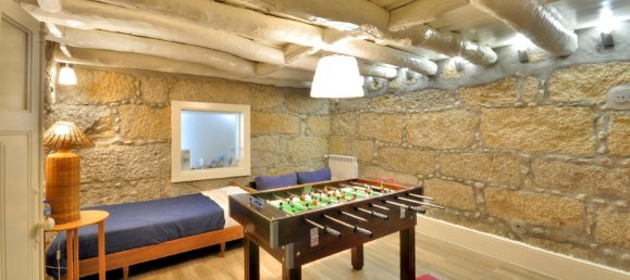 6 bedrooms Villa in Porto, Portugal No. 107515 12