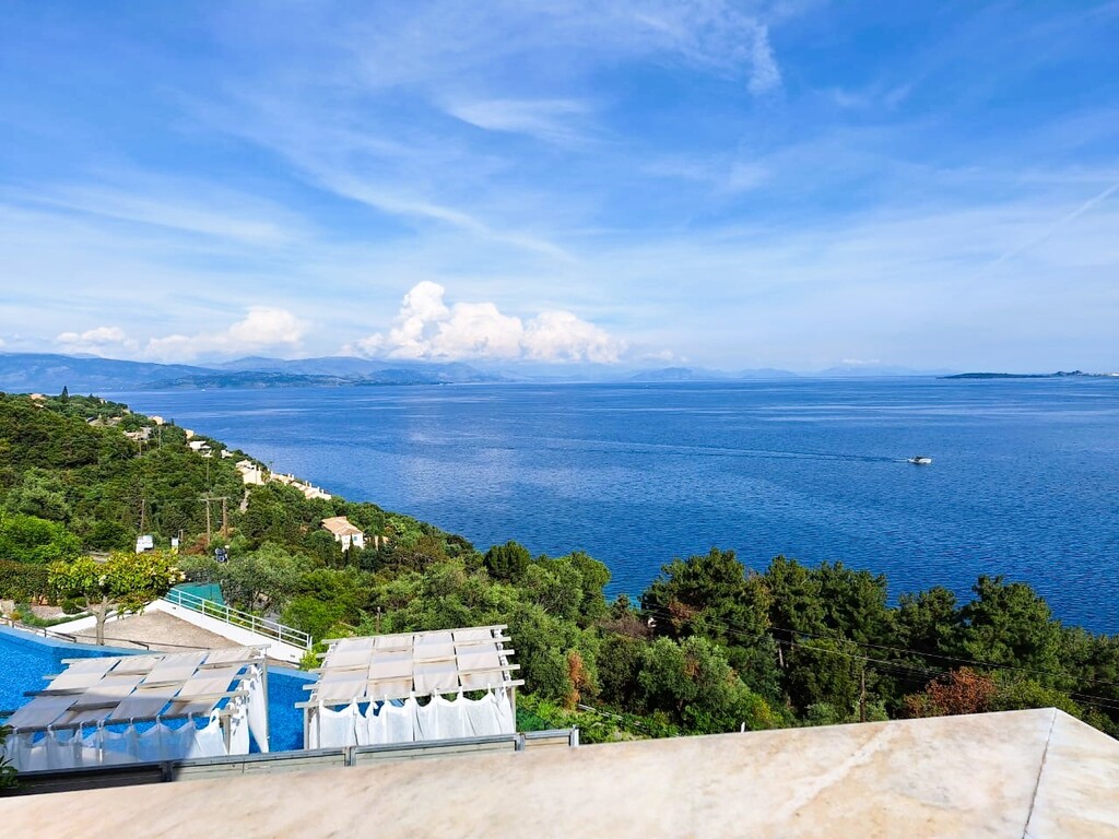 6 غرف نوم عقار تجاري في Corfu, Greece رقم 2235