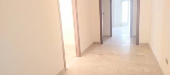 Квартира с 3 комнатами в Паче дель Мела, Италия № 290142 14