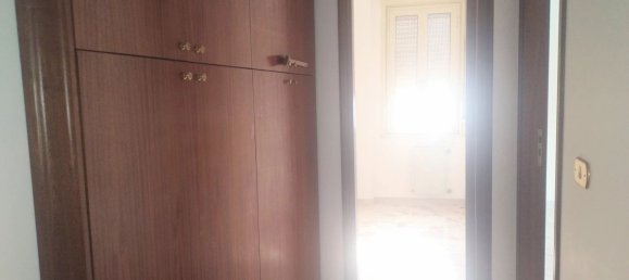 Квартира с 3 комнатами в Паче дель Мела, Италия № 290142 19