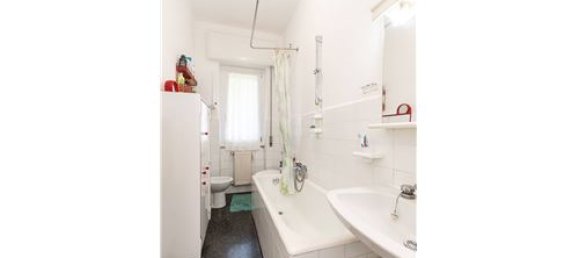 2 bedrooms Apartment in Genoa, Italy No. 308512 10