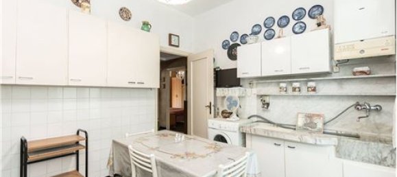 2 bedrooms Apartment in Genoa, Italy No. 308512 15