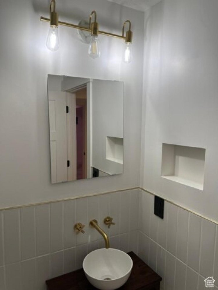 Casa de 3 dormitorios en Magna, USA No. 408206