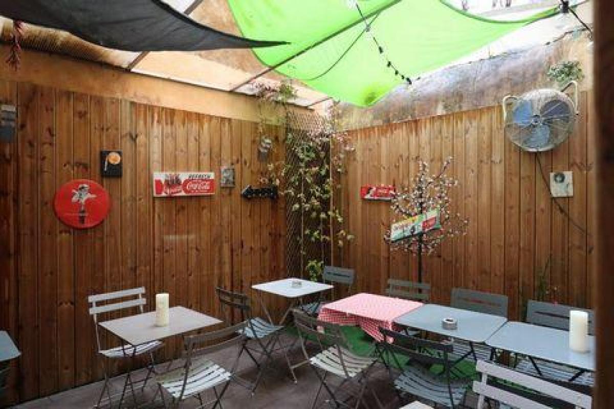 Büro in Aix-en-Provence, France 100m², Nr. 17730