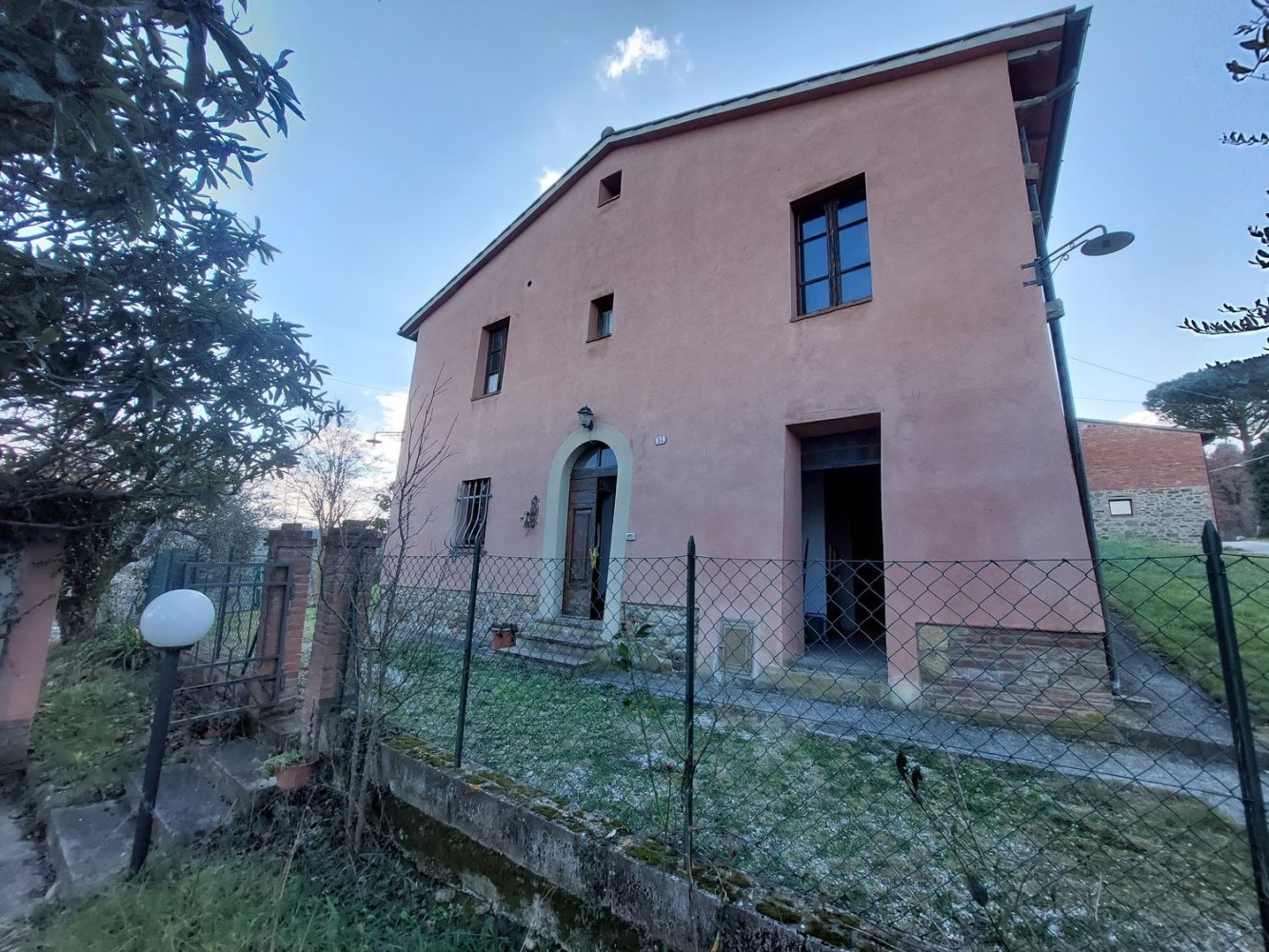 7-salle Maison à Città della Pieve, Italy No. 80209