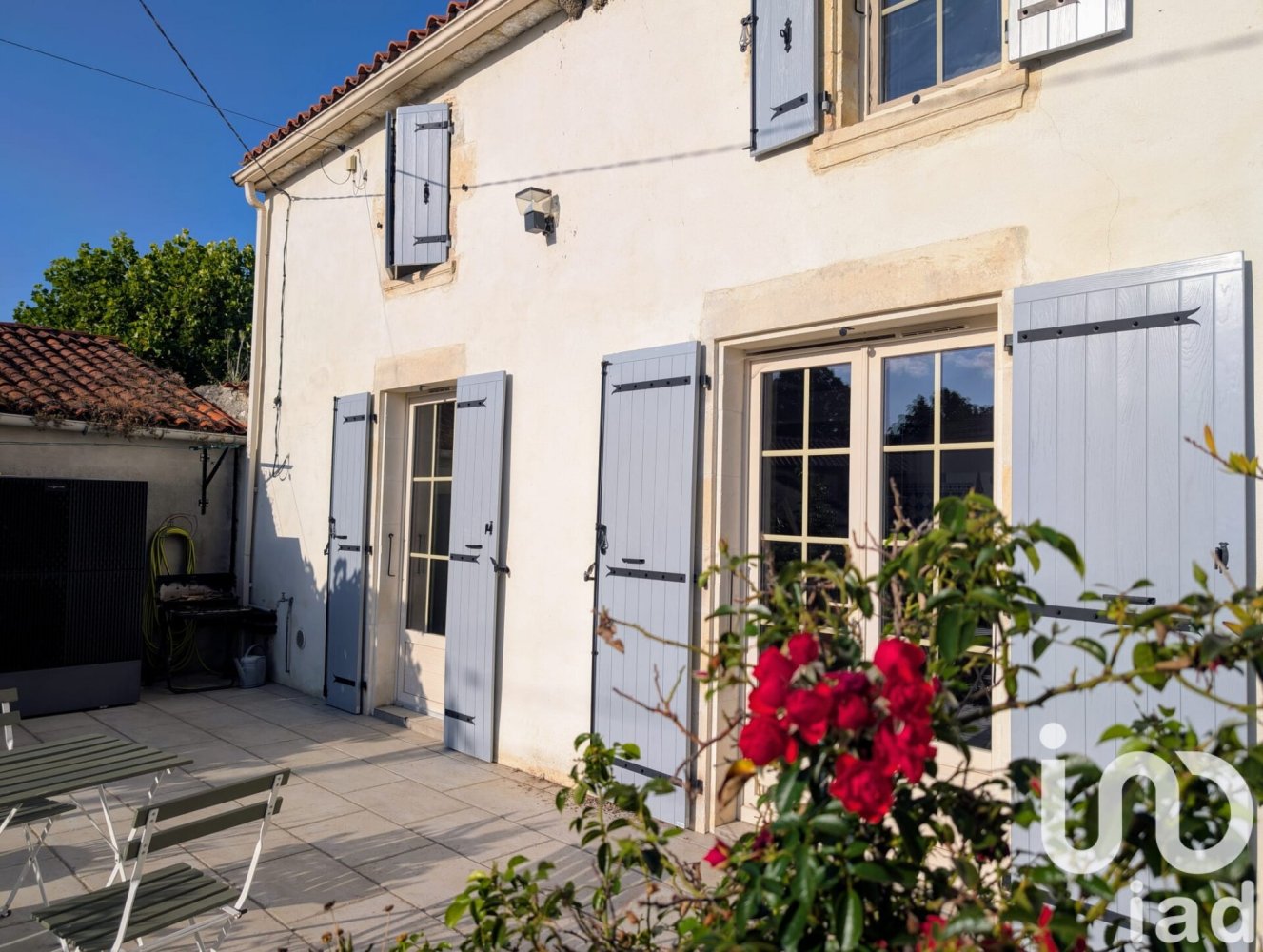 4 bedrooms House in Royan, France No. 357410