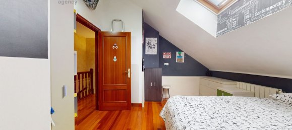 Дуплекс с 4 спальнями в Страна Басков, Испания № 154484 17