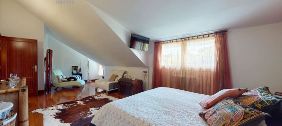 Дуплекс с 4 спальнями в Страна Басков, Испания № 154484 13