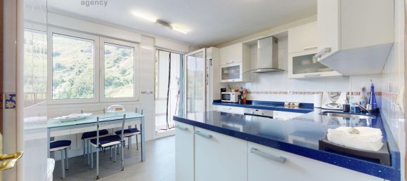 Дуплекс с 4 спальнями в Страна Басков, Испания № 154484 25