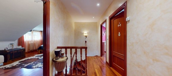 Дуплекс с 4 спальнями в Страна Басков, Испания № 154484 12