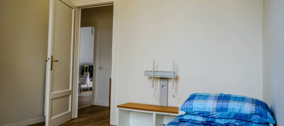 2 Schlafzimmer Wohnung in Legnano, Italy, Nr. 267698 7