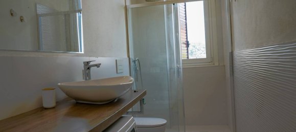 2 Schlafzimmer Wohnung in Legnano, Italy, Nr. 267698 18