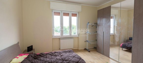 4 rooms Apartment in Brescia, Italy No. 233162 9