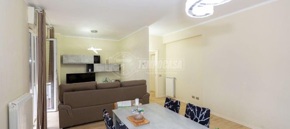 4 rooms Apartment in Brescia, Italy No. 233162 4