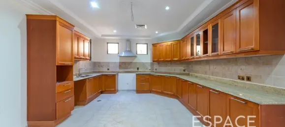 Вилла с 4 спальнями в Пальма Джумейра, ОАЭ № 106214 13