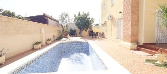 4 bedrooms House in Alicante, Spain No. 176565 18