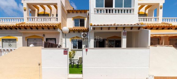 3 bedrooms Townhouse in Alicante, Spain No. 177561 5