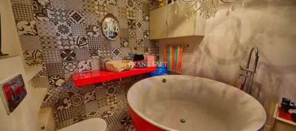 2 غرف نوم طابقين في Swieqi, Malta رقم 9960 7