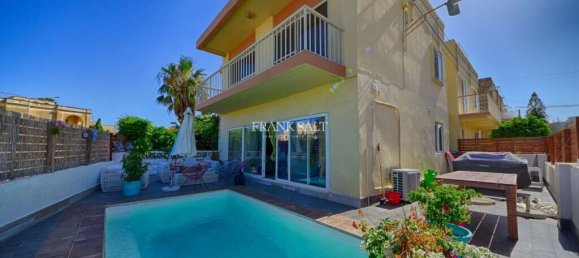 2 غرف نوم طابقين في Swieqi, Malta رقم 9960 9