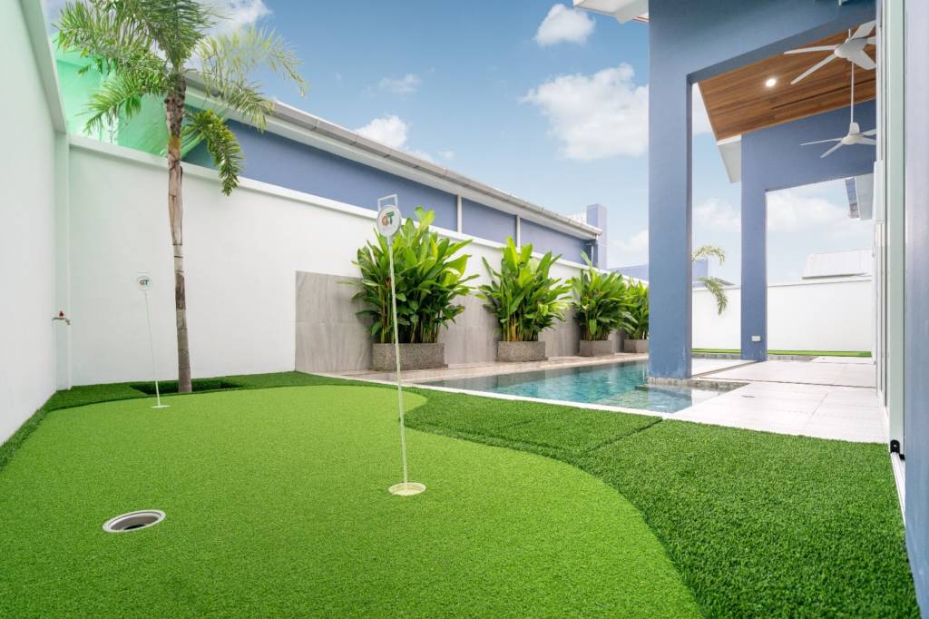 3 bedrooms Villa in Bang Tao, Thailand No. 61854