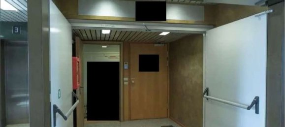 161m² Office in Brescia, Italy No. 274927 5