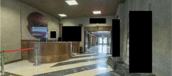 161m² Office in Brescia, Italy No. 274927 3