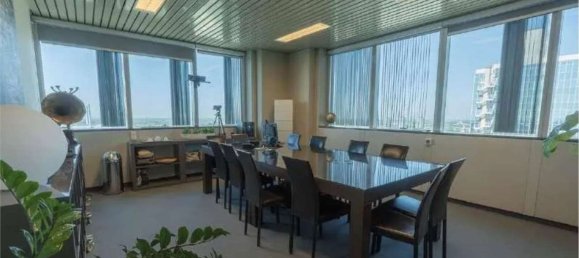 161m² Office in Brescia, Italy No. 274927 17