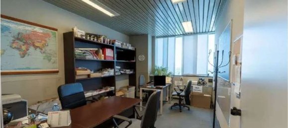 161m² Office in Brescia, Italy No. 274927 8