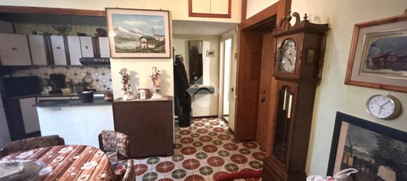 3 rooms Apartment in Monza, Italy No. 34954 9