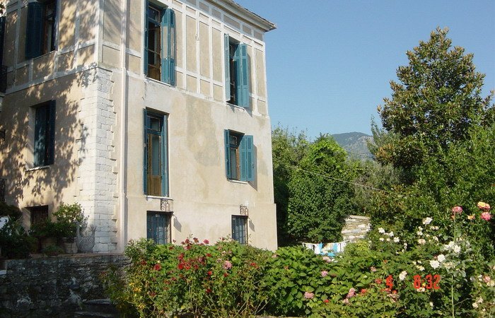 Коммерческая недвижимость с 7 спальнями в Загора, Греция № 7635