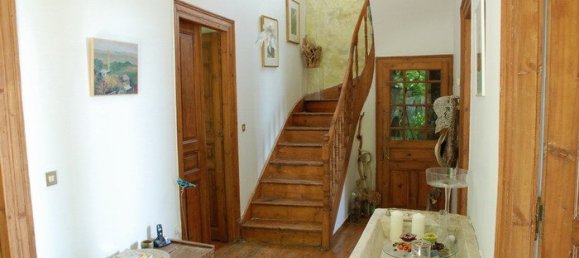 Коммерческая недвижимость с 7 спальнями в Загора, Греция № 7635 20