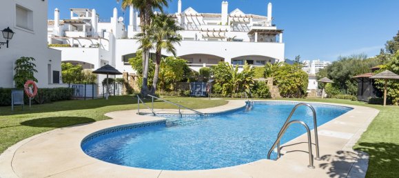 Apartamento de 3 dormitorios en Marbella, Spain No. 146498 30