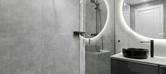 Apartamento de 3 dormitorios en Marbella, Spain No. 146498 17