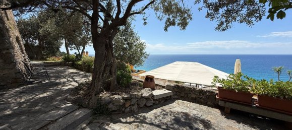 6 bedrooms House in Finale Ligure, Italy No. 378390 47