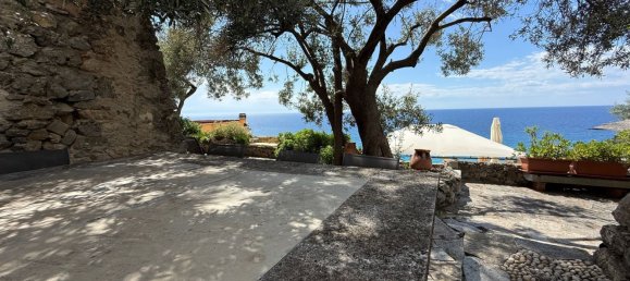 6 bedrooms House in Finale Ligure, Italy No. 378390 41