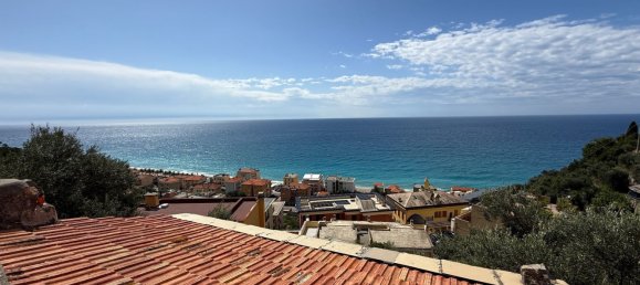 6 bedrooms House in Finale Ligure, Italy No. 378390 37