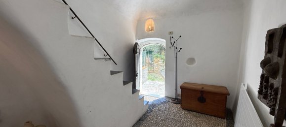 6 bedrooms House in Finale Ligure, Italy No. 378390 19