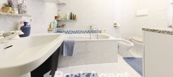 Apartamento T2 em Camogli, Italy N.º 317926 10