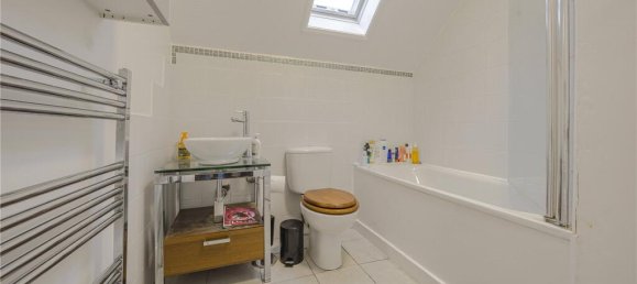 2 bedrooms Apartment in London, United Kingdom No. 7216 9