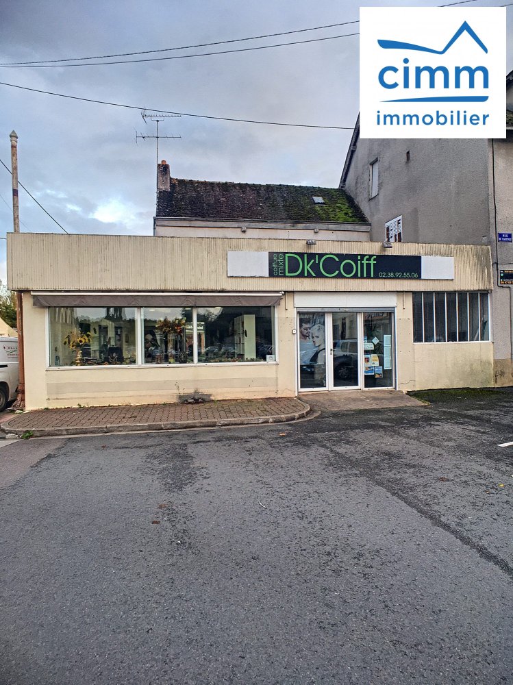 Garage à Châtillon-Coligny, France No. 212277