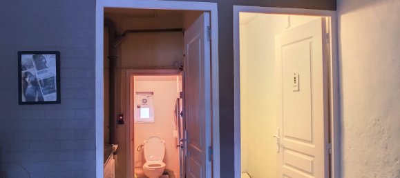 Garage à Châtillon-Coligny, France No. 212277 11